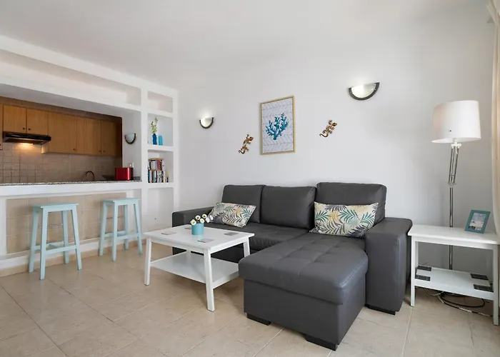 2 Palmeras Iii Lanzarote * بويرتو ذيل كارمين