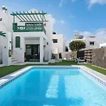 2 Palmeras Iii Lanzarote Puerto del Carmen (Lanzarote)